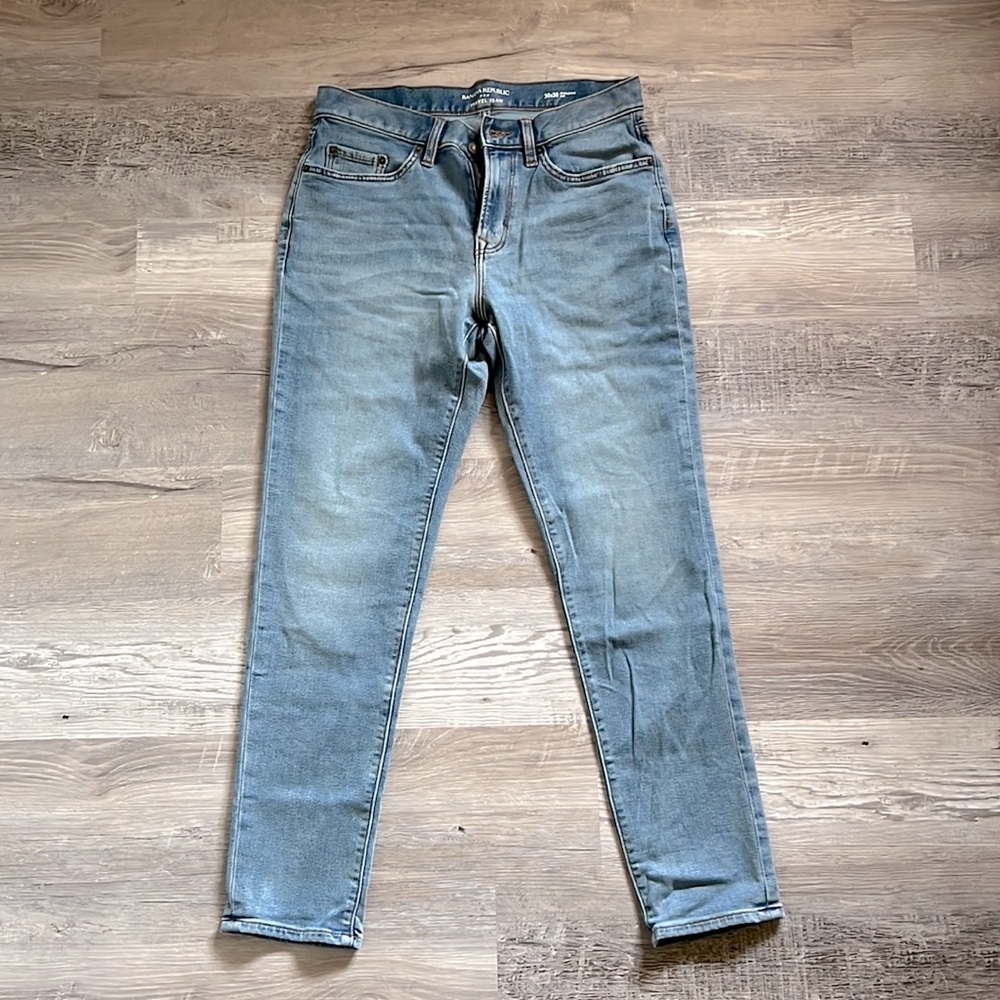 Banana Republic Men’s Travel Jean 30x30